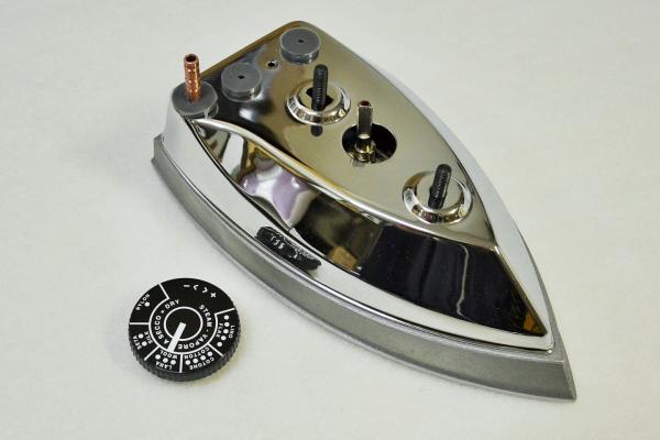 Piastra ferro da stiro completa di accessori. Piastra 1M